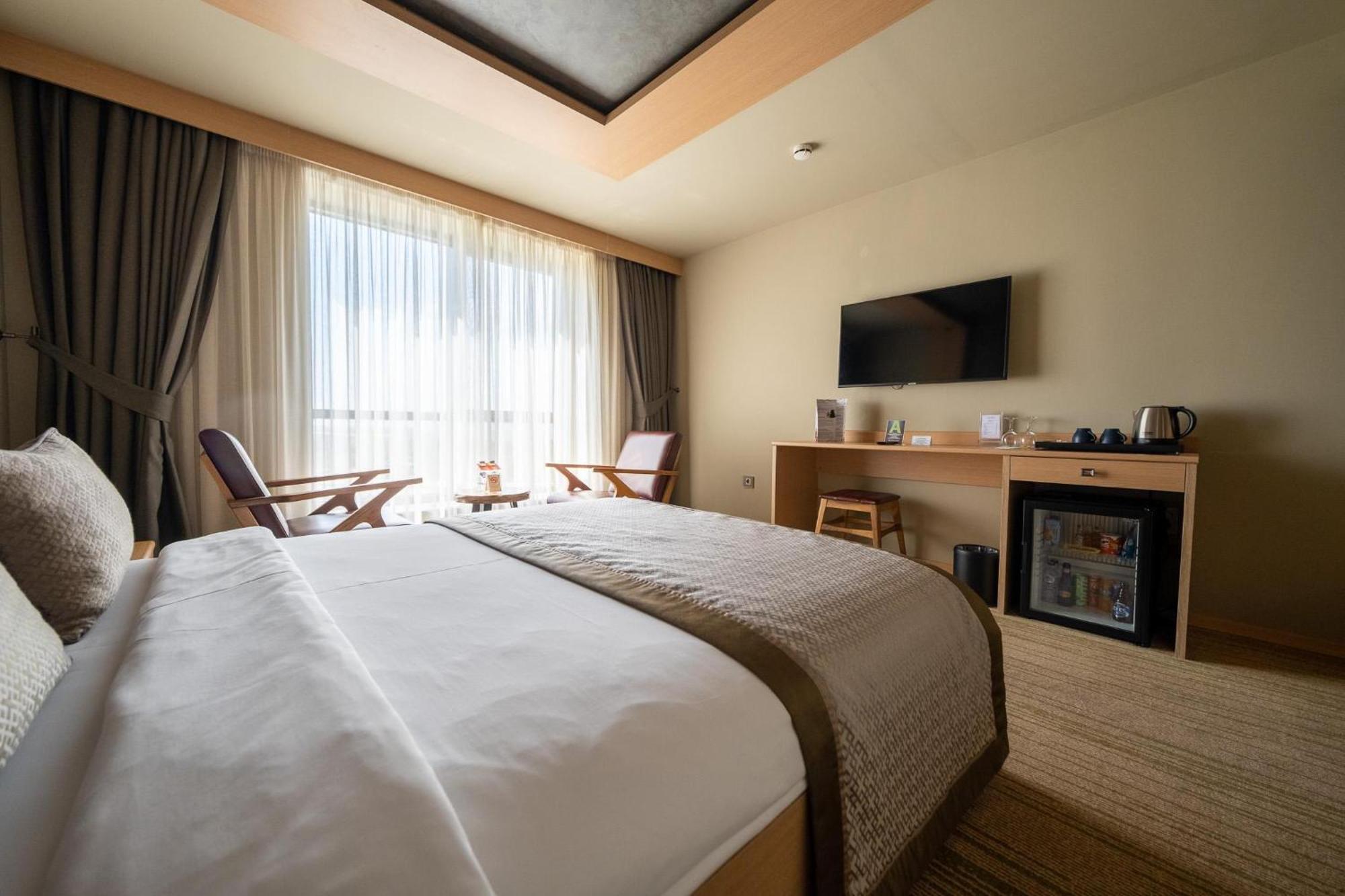 Avec Hotel Çanakkale Buitenkant foto